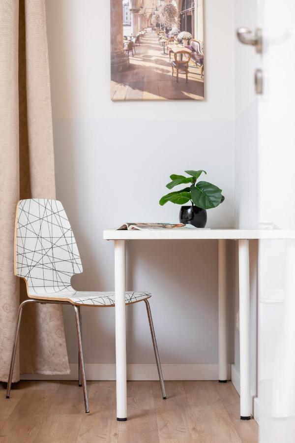 Central Planty Park Apartment Lobzowska By Noclegi Renters Красков Екстериор снимка